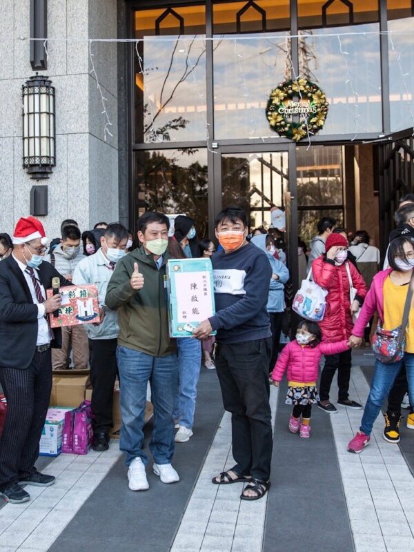 仁義重劃區_聖誕市集_讚助抽獎_陳啟能_1 仁義重劃區_聖誕市集_讚助抽獎_陳啟能_1